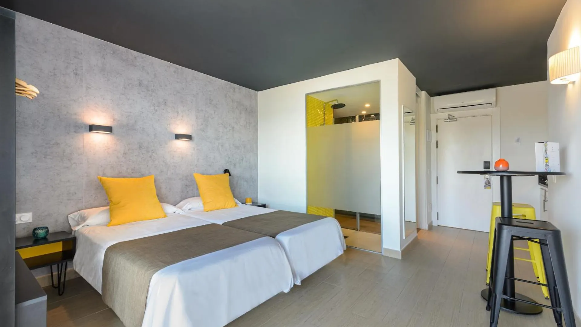 Apartment Apartamentos Vibra Jabeque Dreams Ibiza Town Spain